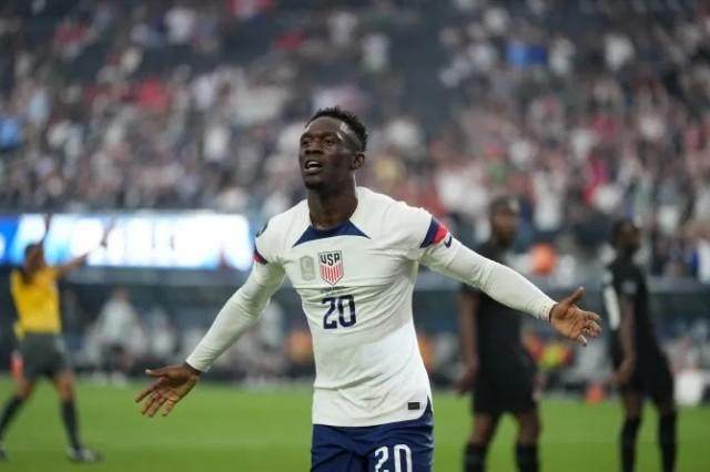 kaiyun-【早报】别了，太空易！易建联深夜发文宣布退役！