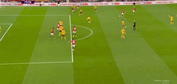 1692051681536036354.gif 开云移动端-【英超】被射23次+逃脱点球,瓦拉内助曼联1-0开门红