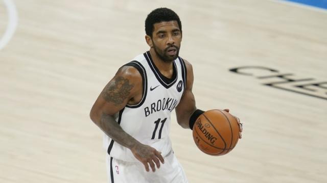 开云移动端-【夜读】中国男足变身拉拉队为女足加油！