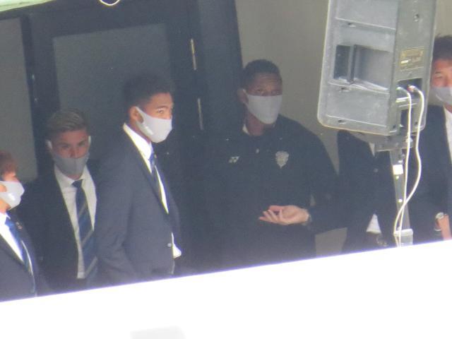 开云中国-啦啦队小姐姐里有个男的!前中超外援的日本初体验